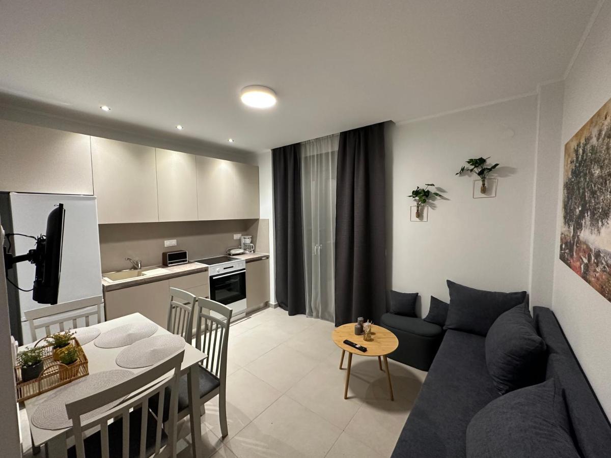 Olea Suites 2 Néa Mudaniá Kültér fotó